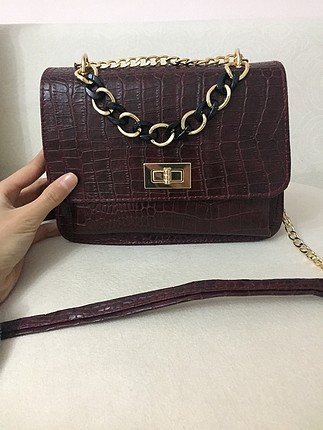 Bordo çanta