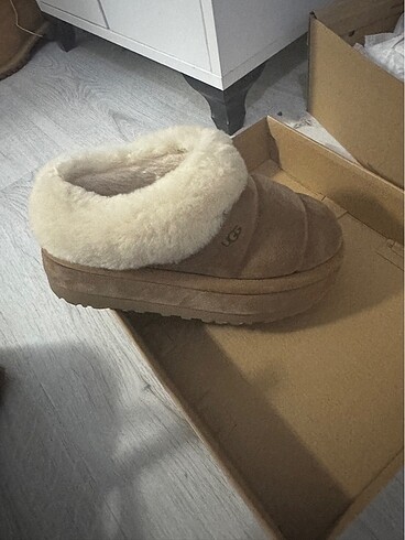 Ugg Ugg ayakkabı