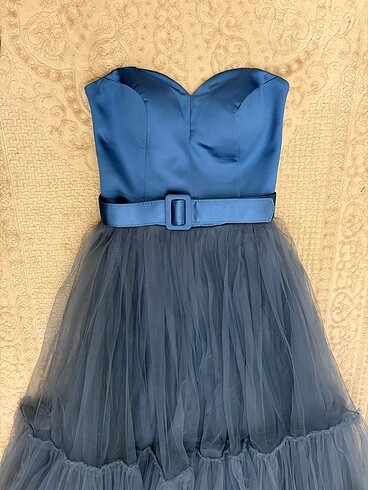 Kalp yaka tarlantalı da tarlatansızda giymeye uygun abiye - Görsel 3