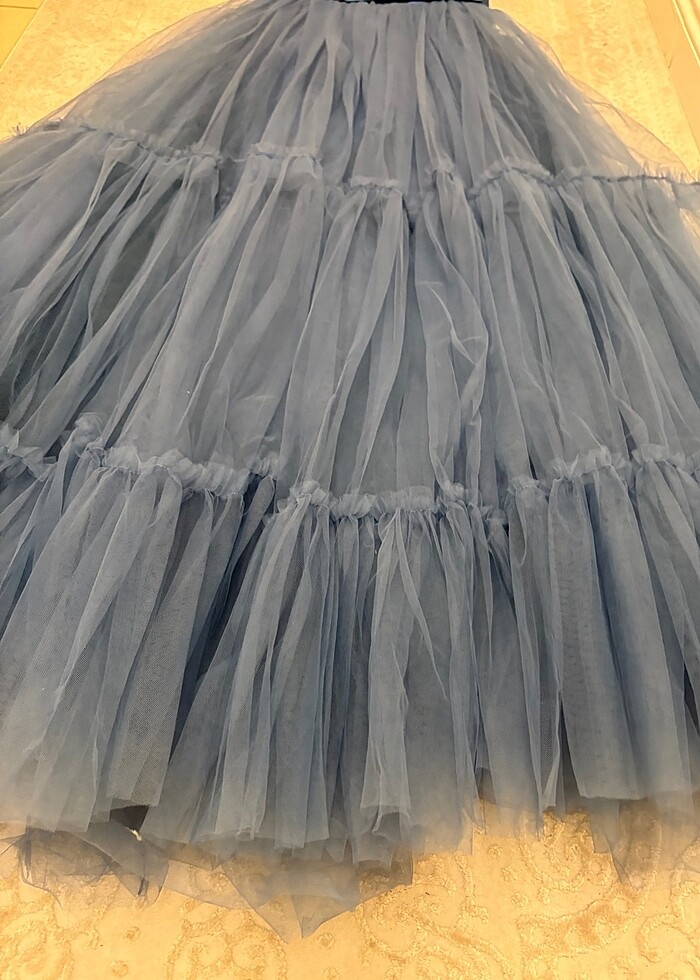 Kalp yaka tarlantalı da tarlatansızda giymeye uygun abiye - Görsel 5