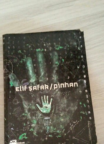 Elif şafak pinhan ve birkaç kitap