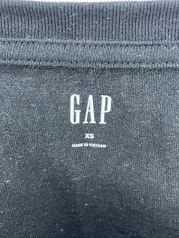 xs Beden siyah Renk Gap T-shirt %70 İndirimli.