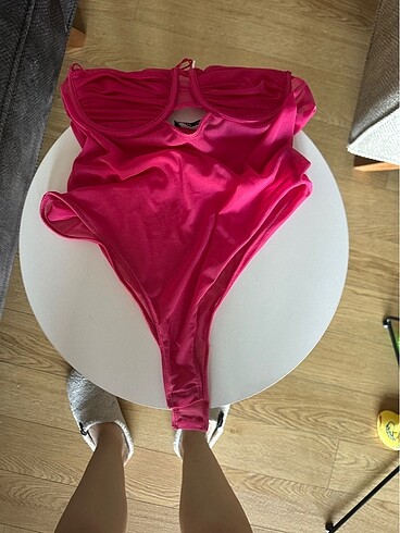 m Beden fusya body zara