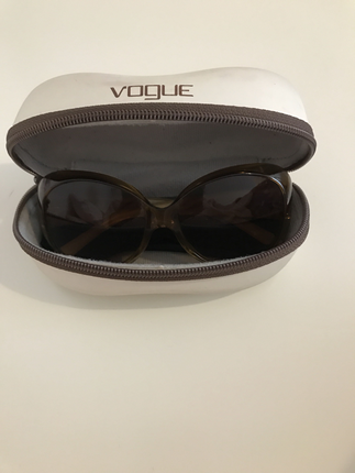 Vogue gozluk