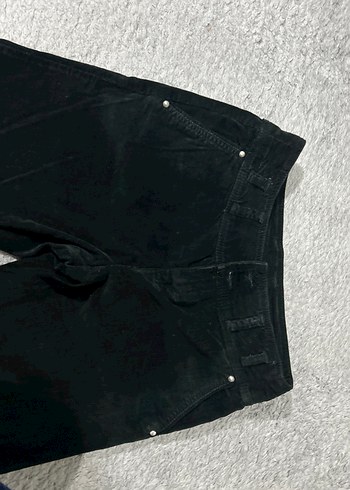 Siyah Süet Düğmeli Kadın Kumaş Pantolon - Görsel 4