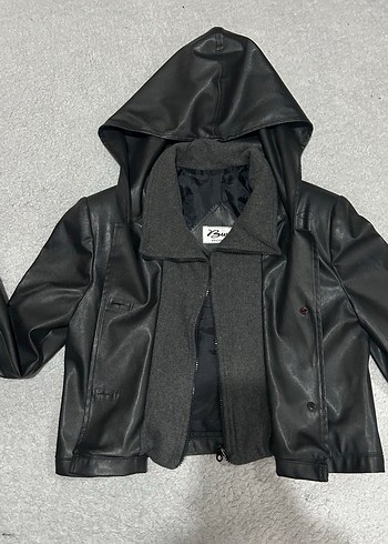 Kadın Siyah Deri Kapüşonlu Ceket - Görsel 3
