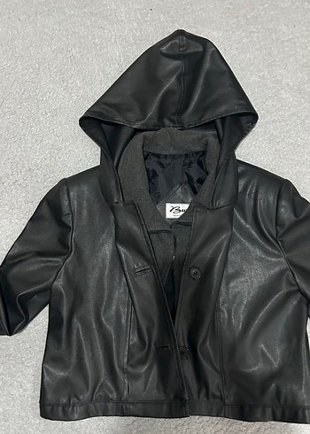 Kadın Siyah Deri Kapüşonlu Ceket - Görsel 2