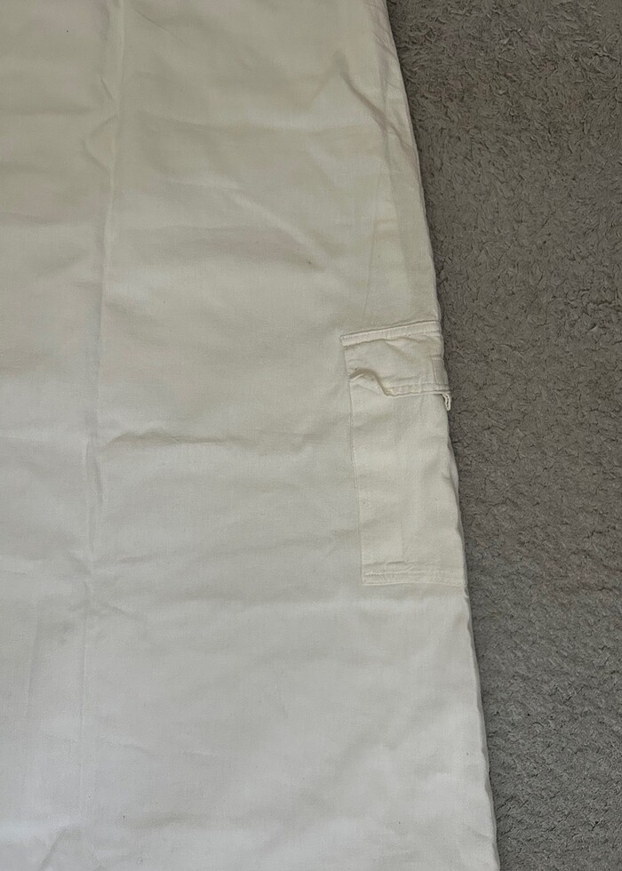 Beyaz etek - Görsel 2