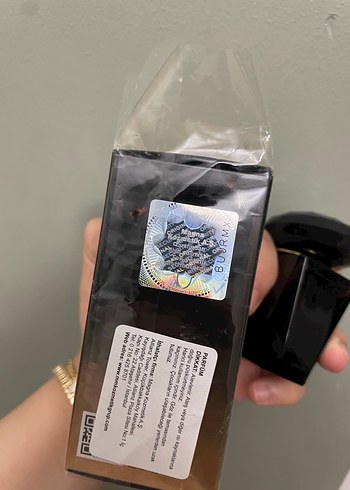 Beden Versace Crystal Noir Kadın Parfümü