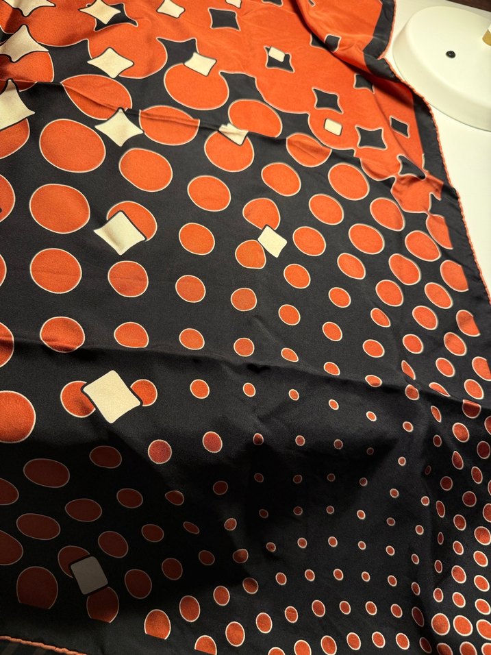 Vakko Siyah-Kırmızı İpek Eşarp - Görsel 5