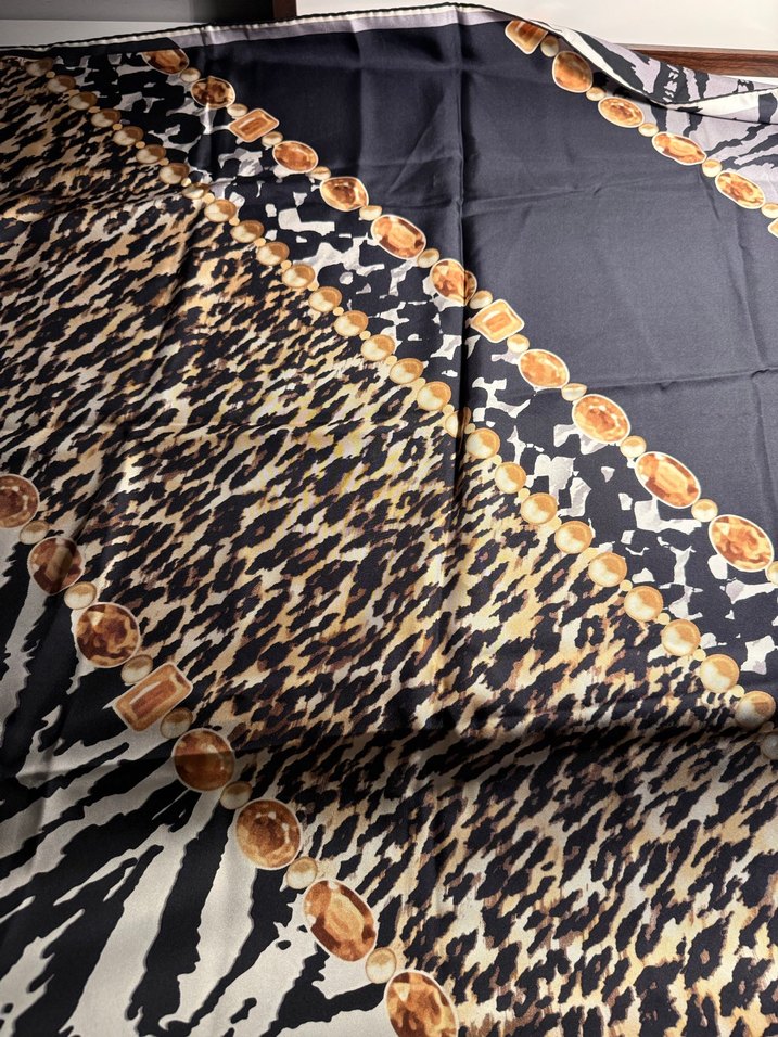 Vakko Leopar-Zebra Desenli Eşarp - Görsel 4
