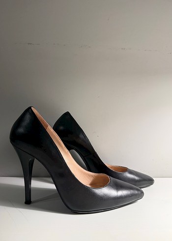 Tergan Siyah Deri Stiletto - Görsel 2