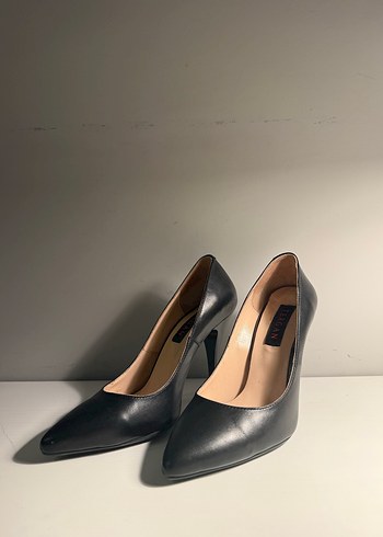 Tergan Siyah Deri Stiletto - Görsel 3