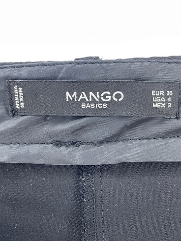 36 Beden siyah Renk Mango Düz Kesim %70 İndirimli.
