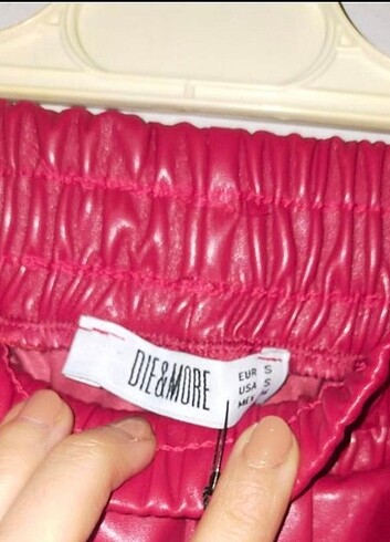 s Beden Kırmızı deri pantolon markası DIE&MORE