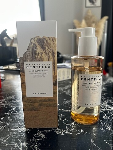 Skin1004 Centella yüz temizleme yağı