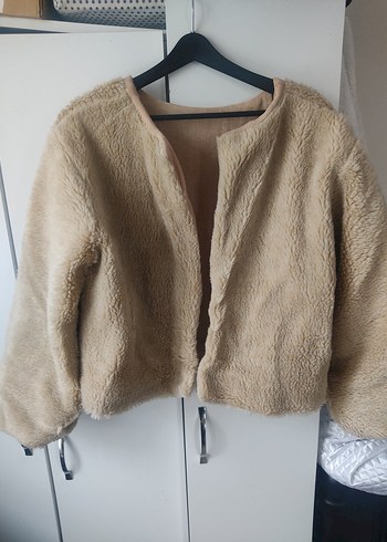 Bej Peluş Kadın Mont - Görsel 6