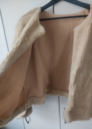 Bej Peluş Kadın Mont - Görsel 2