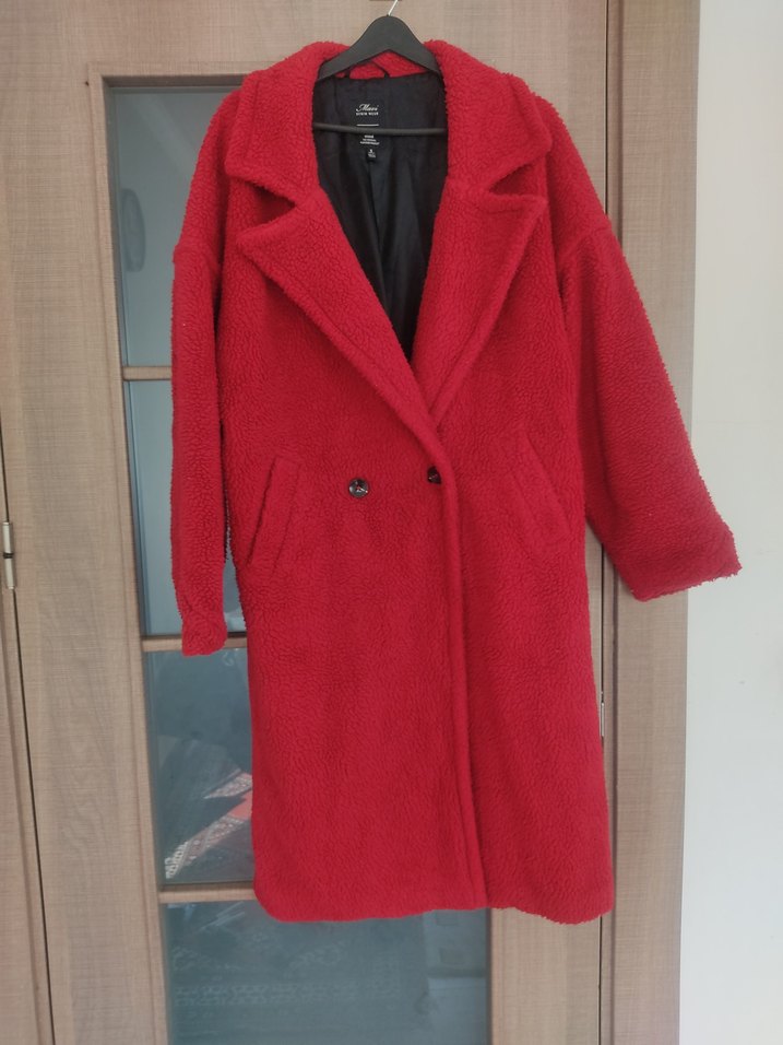 Düğmeli Kırmızı Kadın Kaban - Görsel 2