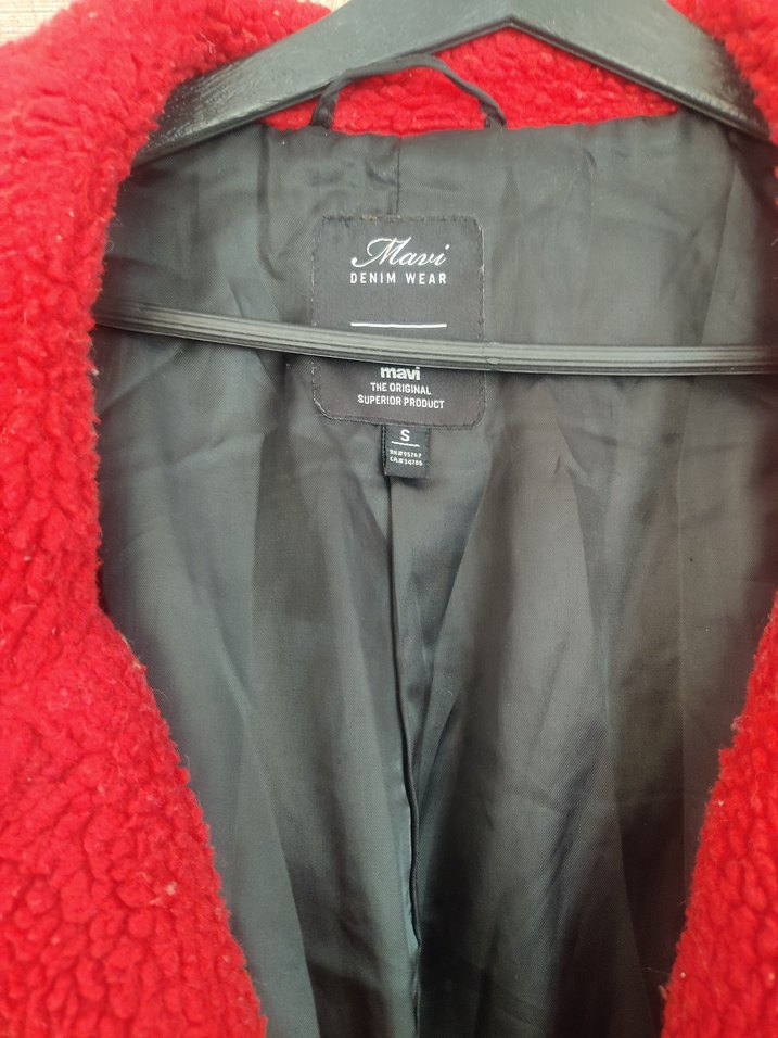 Düğmeli Kırmızı Kadın Kaban - Görsel 3