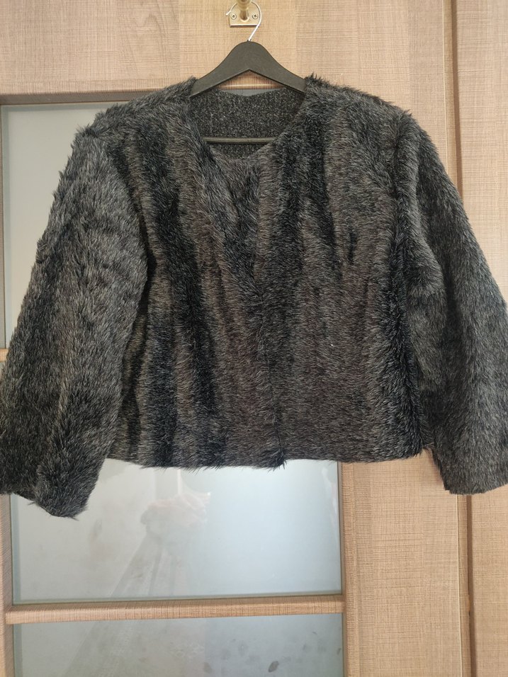 siyah Kısa Kadın Suni Kürk Ceket - Görsel 2