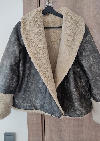 Deri Kadın Kısa Kürklü Ceket - Görsel 4