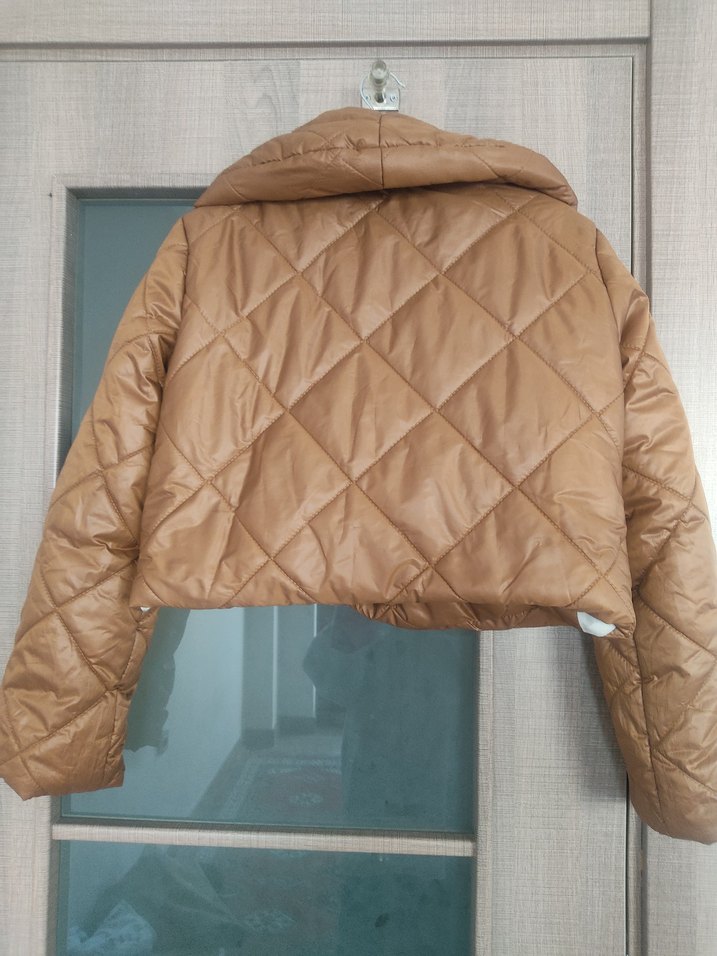 Kadın taba rengi şişme mont - Görsel 3