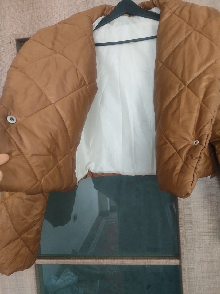 Kadın taba rengi şişme mont - Görsel 2