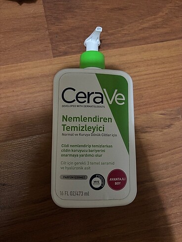Diğer Cerave nemlendiren temizleyici