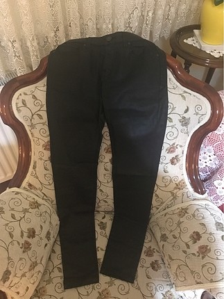 Siyah dar paça pantolon