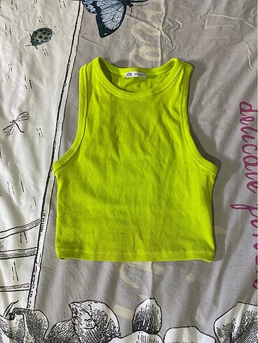 Zara crop