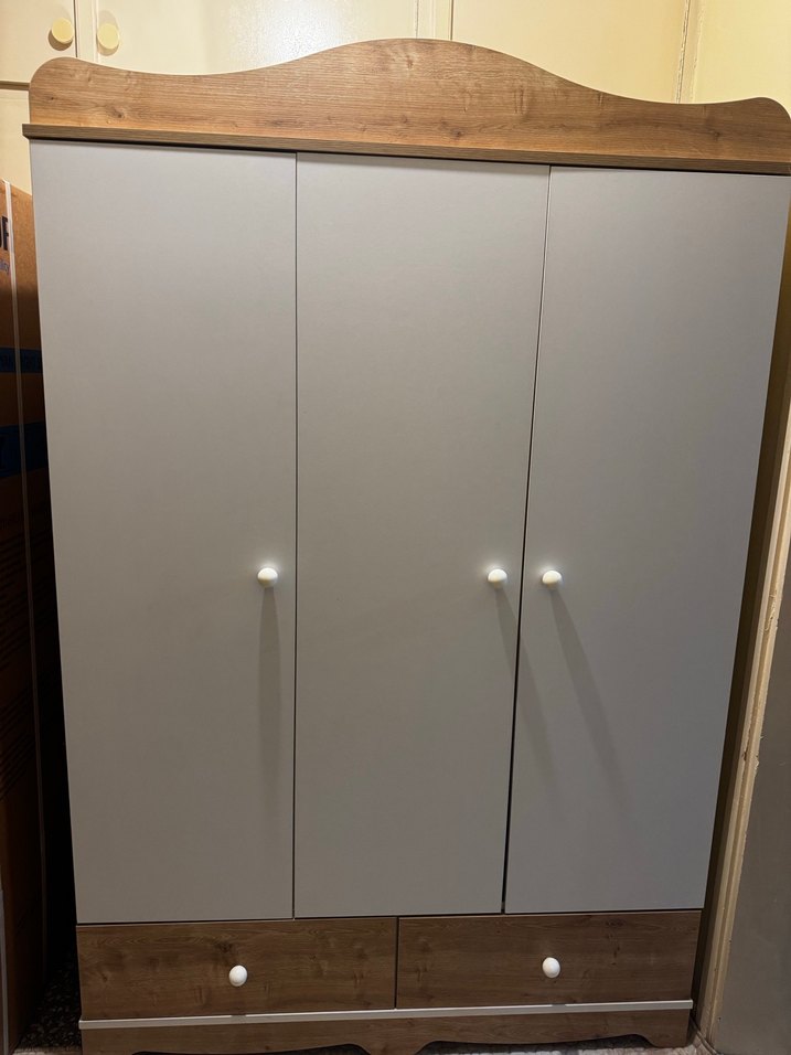 Bej ve gri gardrop - Görsel 3