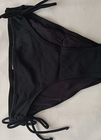 Penti marka siyah bikini altı