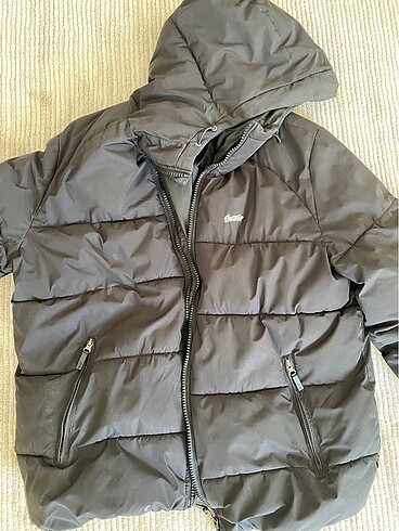 Pull and bear siyah erkek montu