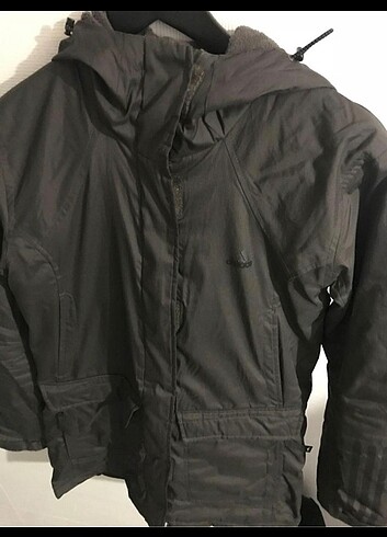Adidas mont