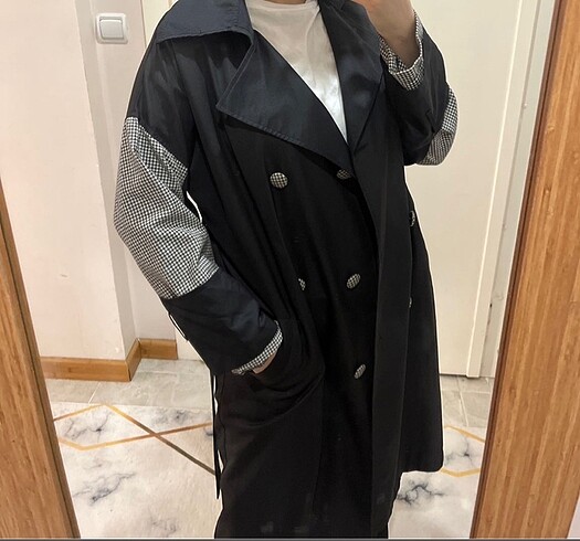 Zara siyah trençkot