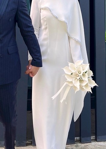 Uzun Kollu Nikah Elbisesi