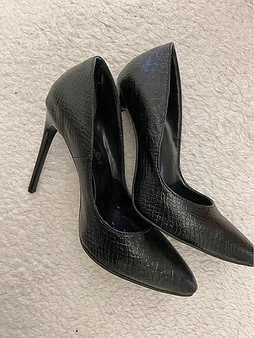 37 Beden Bambi stiletto