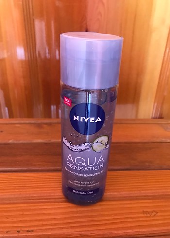Nivea Aqua Sensation Yüz Temizleme Jeli