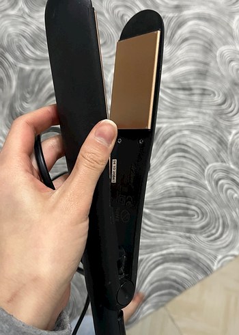 Siyah Saç Düzleştirici - Görsel 3