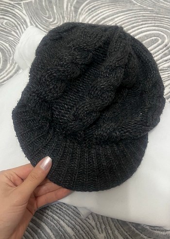 Siyah Siperli Triko Örgü Bere - Görsel 2