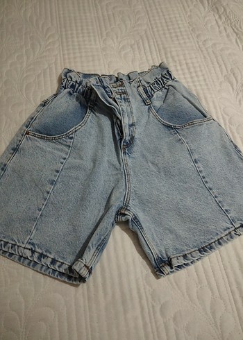 Kadın Mavi Bol Kesim Kemerli Mini Denim Şort