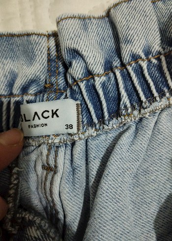 38 Beden mavi Renk Kadın Mavi Bol Kesim Kemerli Mini Denim Şort