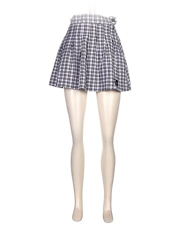 Bershka Mini Etek %70 İndirimli.