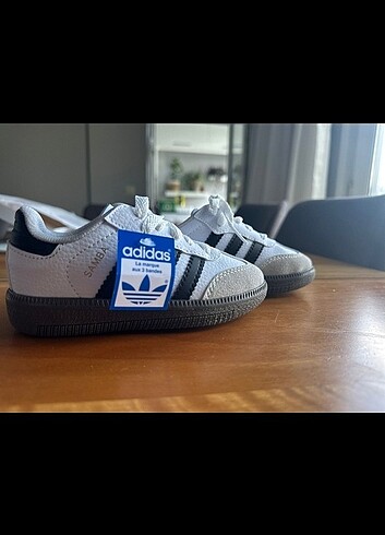 Adidas samba unisex çocuk spor ayakkabı