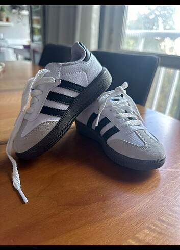 27 Beden Adidas samba unisex çocuk spor ayakkabı