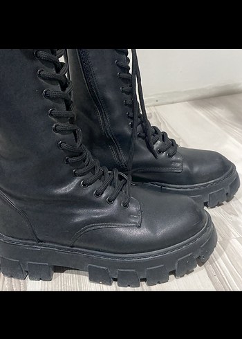 36 Beden Siyah Deri Platformlu Gotik Kadın Çizme
