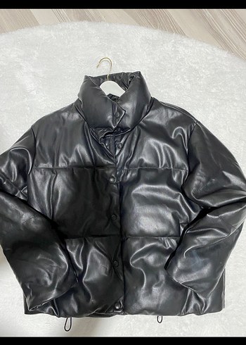 Stradivarius Mont