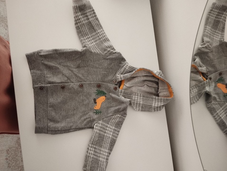 kapşonlu bebek hırka - Görsel 3