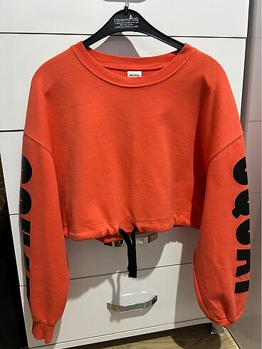 Bershka crop sweatshirt